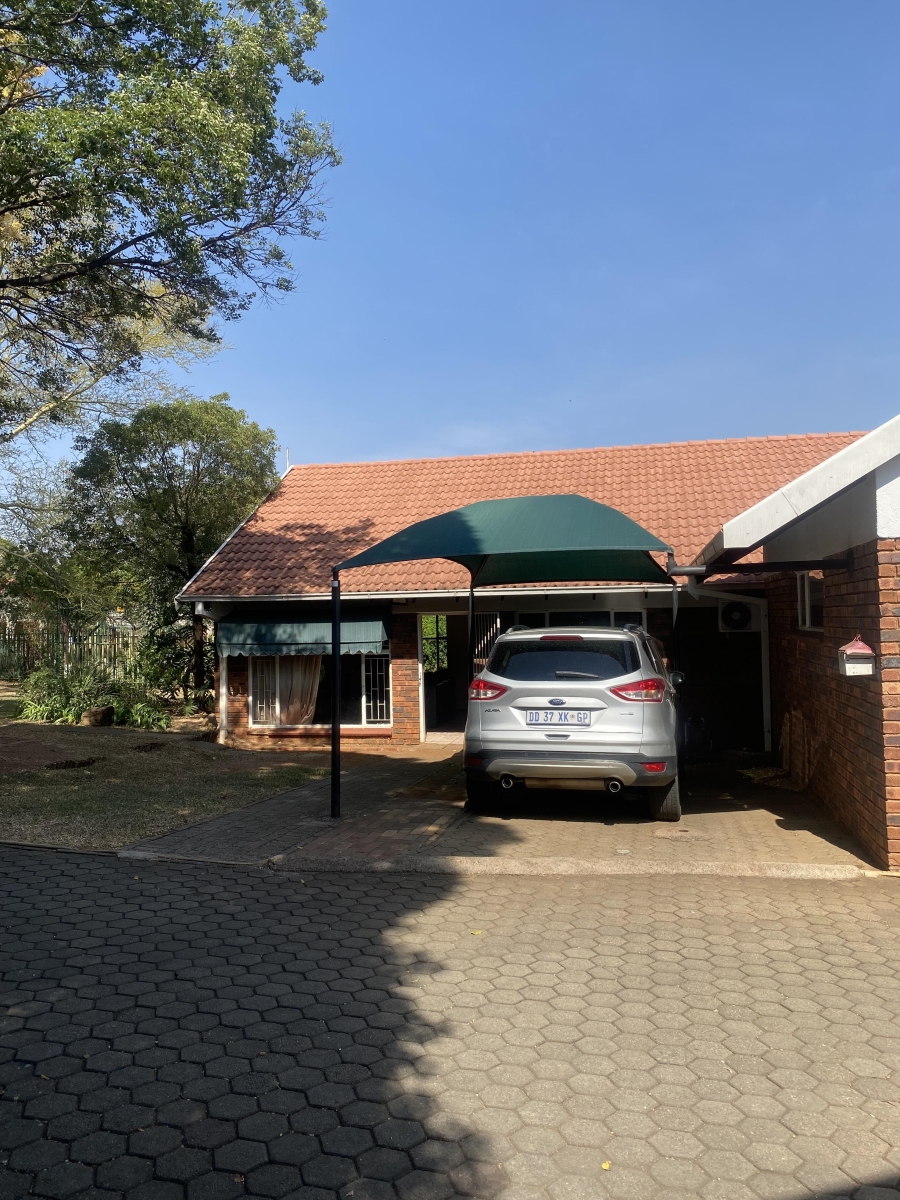 2 Bedroom Property for Sale in Elandsrand North West